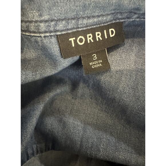 Torrid Taylor Medium Wash Denim Button Down Shirt Blue Women's Plus Size 3 3X - Picture 10 of 15
